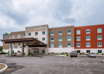 Holiday Inn Express & Suites